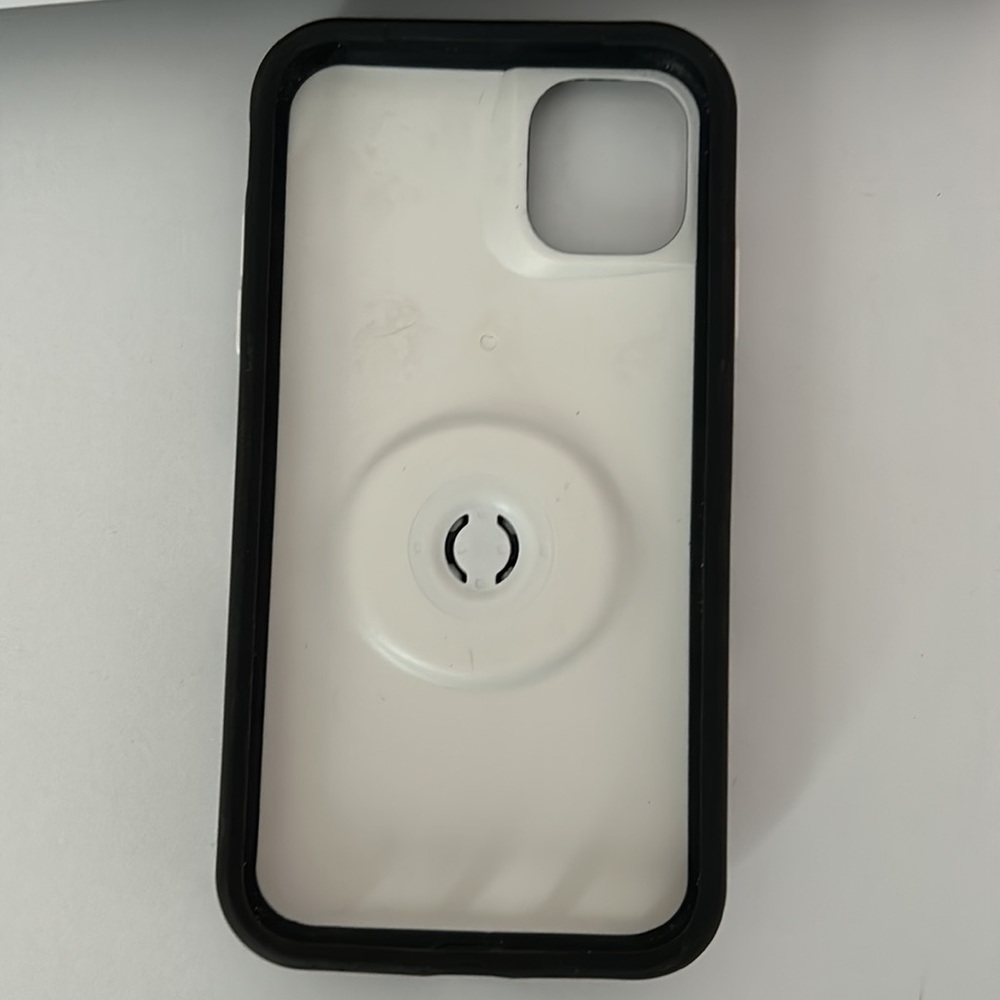 iPhone case - Picture 2 of 3